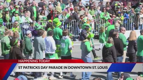 St. Patrick's parade marches through Downtown St. Louis